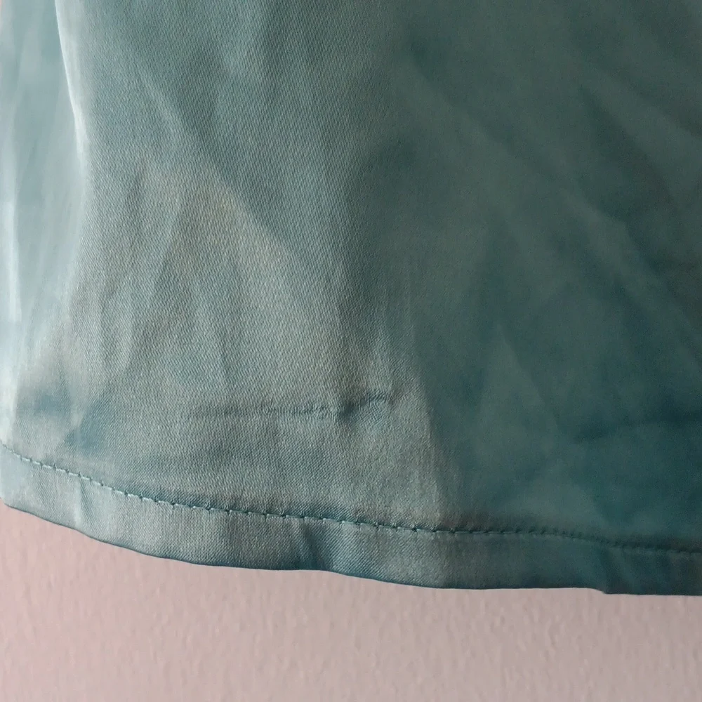 New York & Company Blue Satin Camisole Tank Top L - Picture 5 of 6